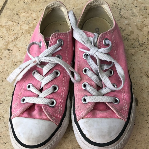 dirty pink converse